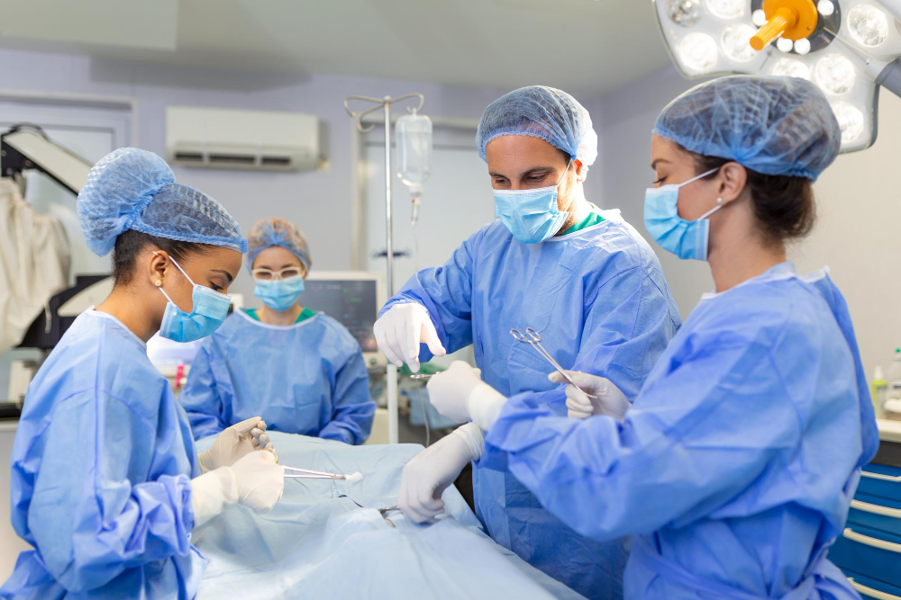 is-cosmetic-surgery-safe-risks-benefits